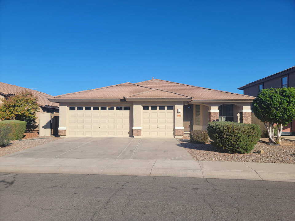 2936 E Elmwood Pl in Chandler, AZ - Building Photo