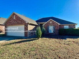 1412 W 117th St S in Jenks, OK - Building Photo