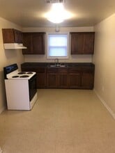 205 N Ruland St in Hammond, LA - Foto de edificio - Building Photo