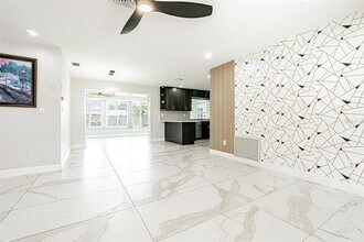 8024 Las Cruces Ct in Port Richey, FL - Building Photo - Building Photo