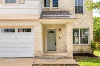 196 Cazador Dr in San Marcos, TX - Building Photo - Building Photo