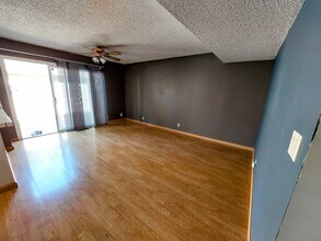 16 Moonbeam Dr in Mountain View, CA - Building Photo - Building Photo