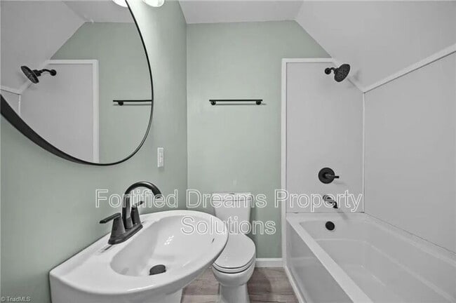 608 Montgomery St in Reidsville, NC - Building Photo - Building Photo