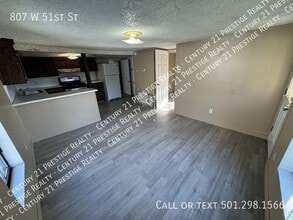 807 W 51st St in North Little Rock, AR - Building Photo - Building Photo