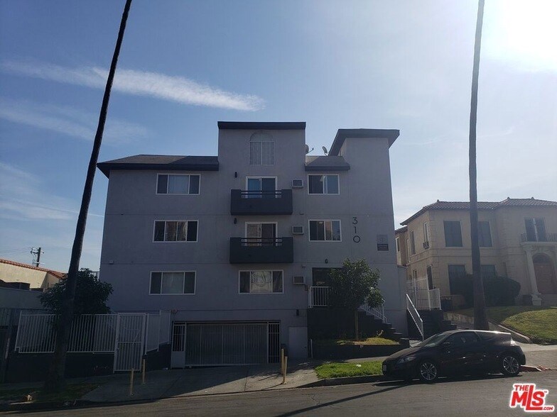 310 S Kenmore Ave in Los Angeles, CA - Building Photo