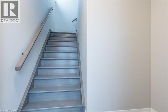 32 Third Ave in Kitchener, ON - Building Photo - Building Photo