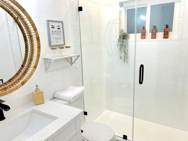 524 61st St S in St. Petersburg, FL - Building Photo - Building Photo