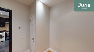 216 W 108th St-Unit -A in New York, NY - Foto de edificio - Building Photo