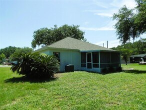 1802 Durkee Pl, Unit 3040-1 in Brandon, FL - Building Photo - Building Photo