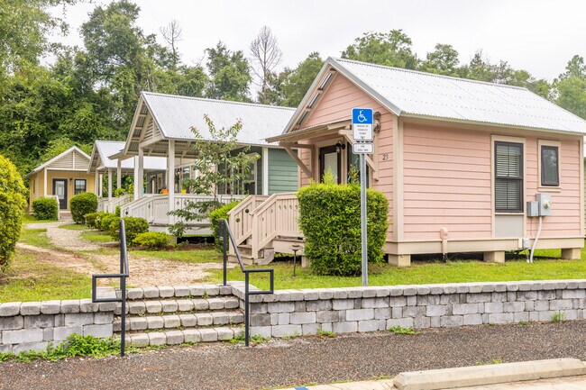 The Dwellings in Tallahassee, FL - Building Photo - Building Photo