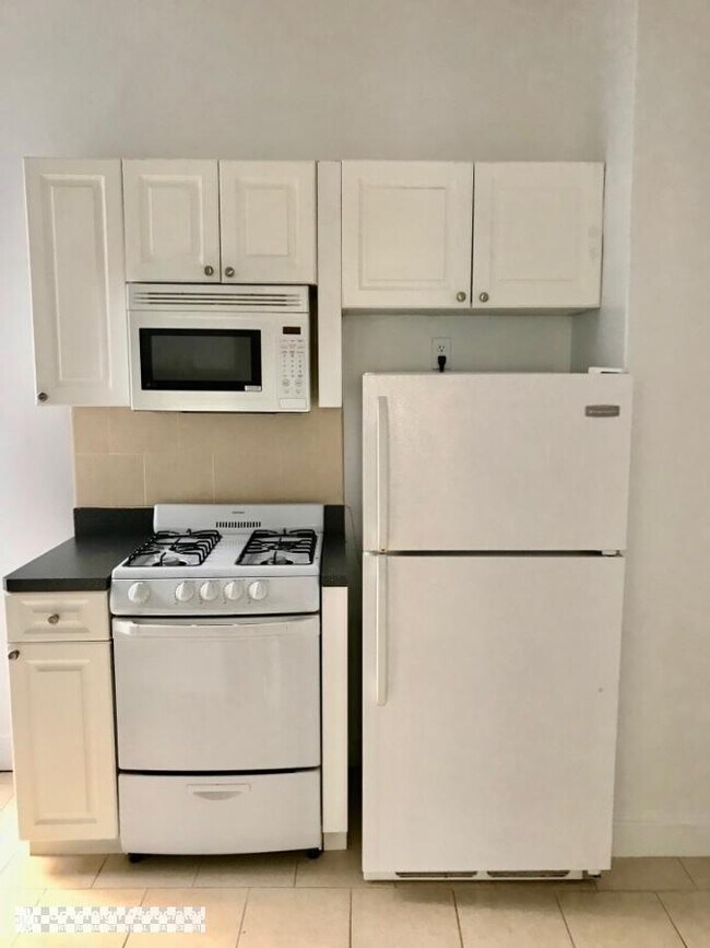 710 W 173rd St in New York, NY - Building Photo - Building Photo