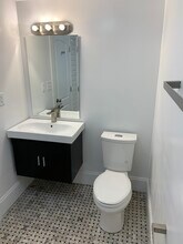 26 Pembroke St, Unit 1 in Chelsea, MA - Building Photo - Building Photo