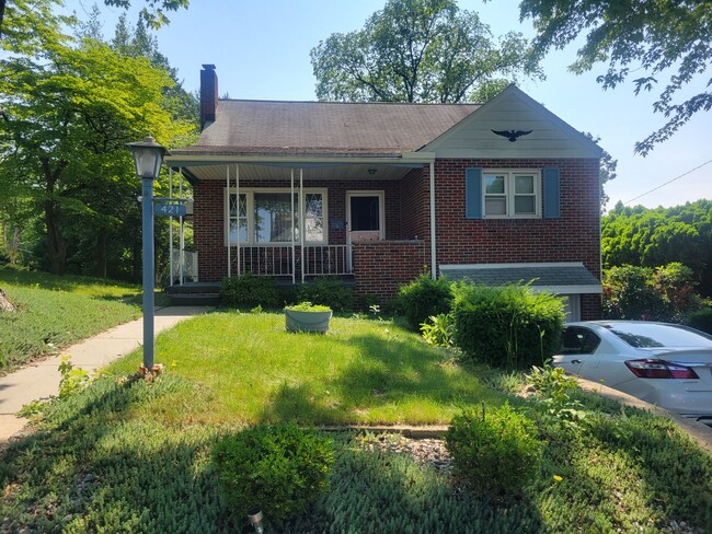 property at 421 Woodside Ave