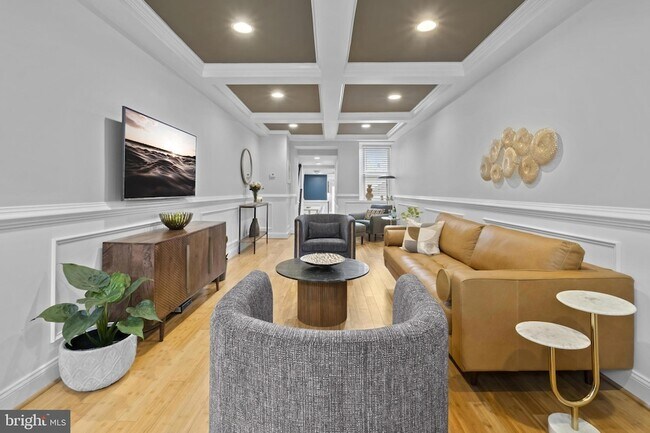 120 S Wolfe St in Baltimore, MD - Building Photo - Building Photo