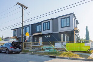 928 20 Av NW in Calgary, AB - Building Photo