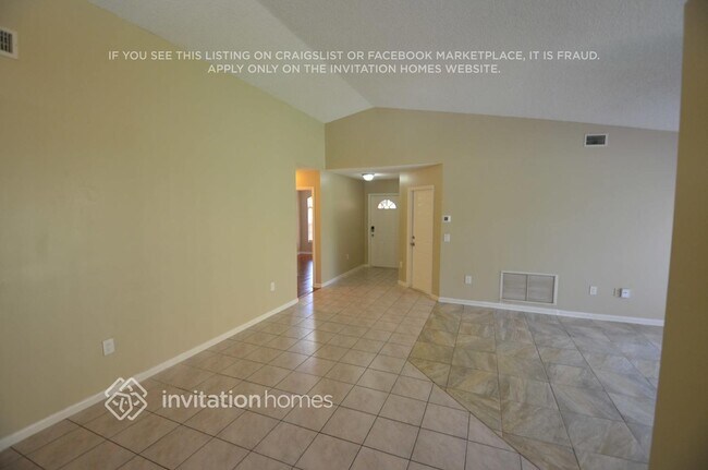 5550 NW 49th Ave in Coconut Creek, FL - Foto de edificio - Building Photo