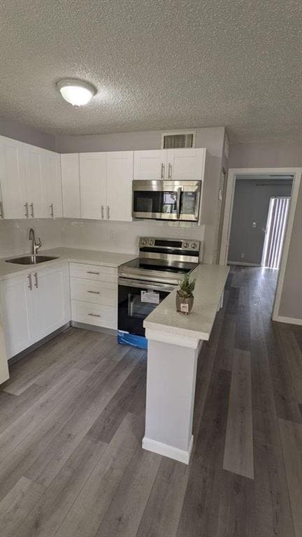 property at 432 Lakeside Dr