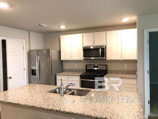 8114 Irwin Loop in Daphne, AL - Building Photo - Building Photo