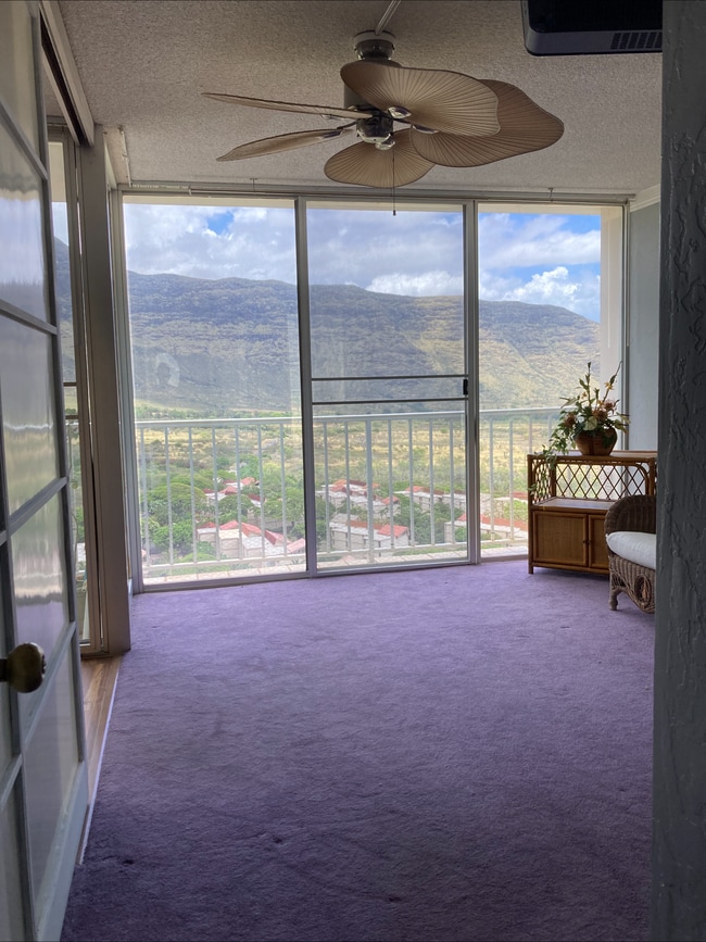 property at 84-680 Kili Dr