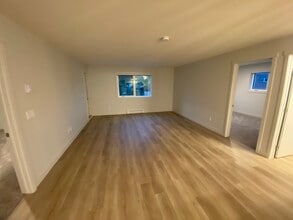 4810 Cedar Ridge Pl in Nanaimo, BC - Building Photo - Building Photo
