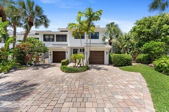 1013 Bel Air Dr in Highland Beach, FL - Building Photo - Building Photo