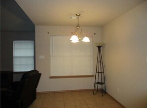 1811 Ingalls Ln in Alma, AR - Foto de edificio - Building Photo