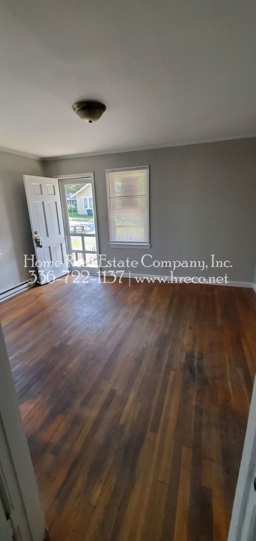 834 Gray Ave NE in Winston-Salem, NC - Building Photo - Building Photo