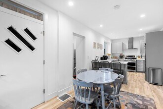 3144 N Spaulding Ave in Chicago, IL - Building Photo - Building Photo