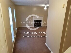 5047 Chadwick Ct in Decatur, GA - Building Photo - Building Photo