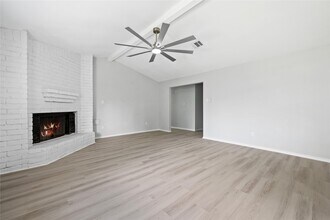 20109 Misty Pines Dr in Humble, TX - Building Photo - Building Photo