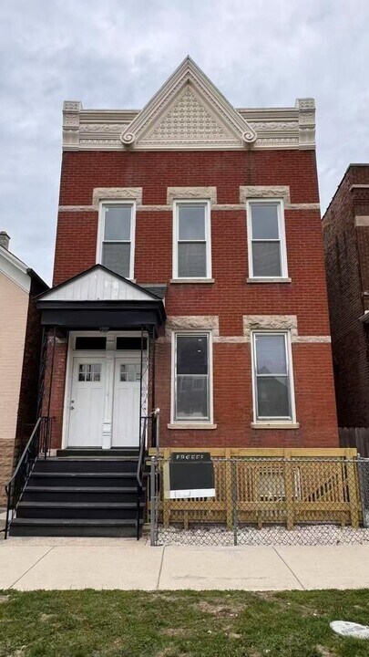 3621 S Winchester Ave in Chicago, IL - Building Photo