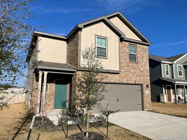 property at 2552 Smokey Cv