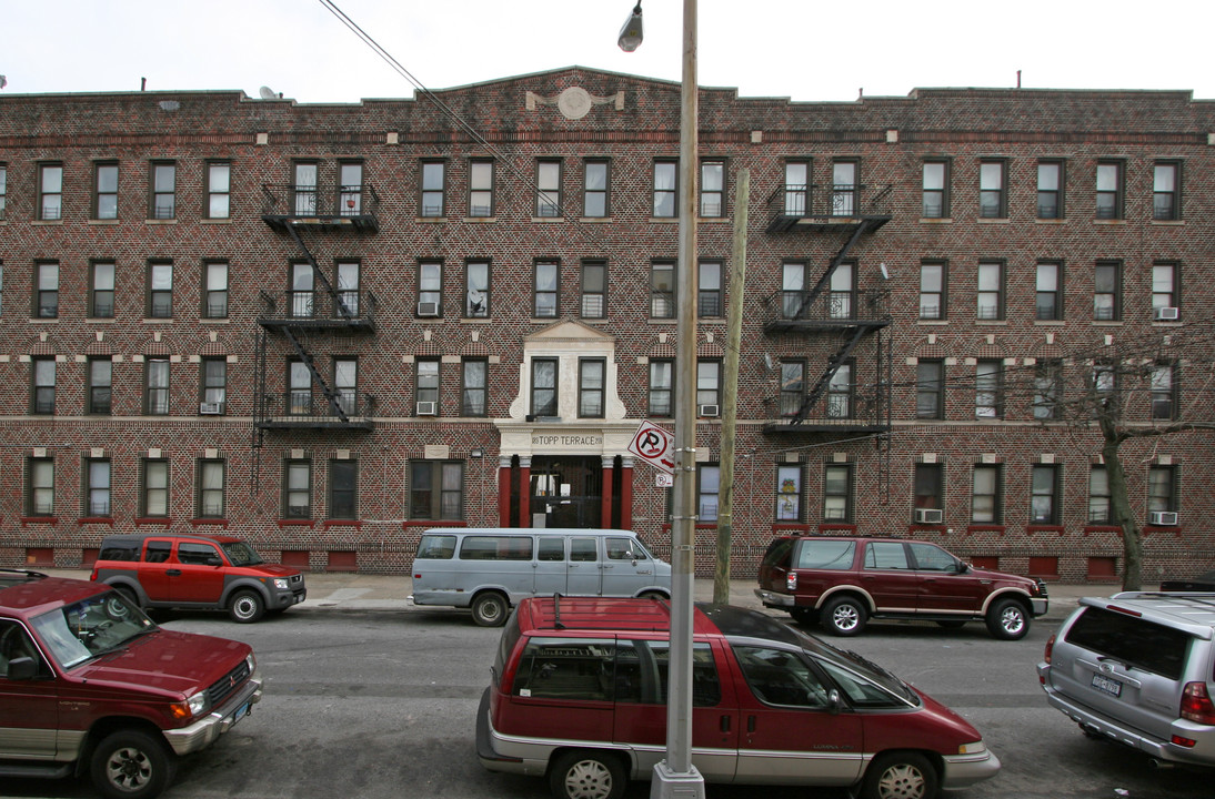 189-209 E 34th St in Brooklyn, NY - Foto de edificio