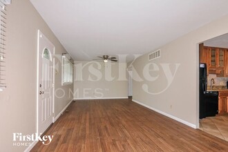 7 Winded Way Ct in Wentzville, MO - Building Photo - Building Photo