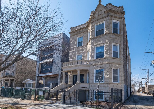 property at 1940 N Kedzie Ave