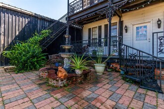 2505 Austin St, Unit B in Houston, TX - Building Photo - Building Photo