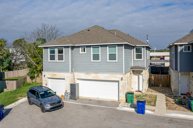 906 Quartz Ct in Cedar Park, TX - Building Photo - Building Photo