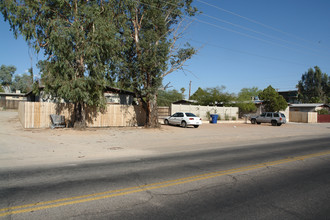 1210-1220 N Dodge in Tucson, AZ - Building Photo - Building Photo