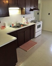 521 E Lincoln Ave, Unit 2 in Salisbury, MD - Foto de edificio - Building Photo