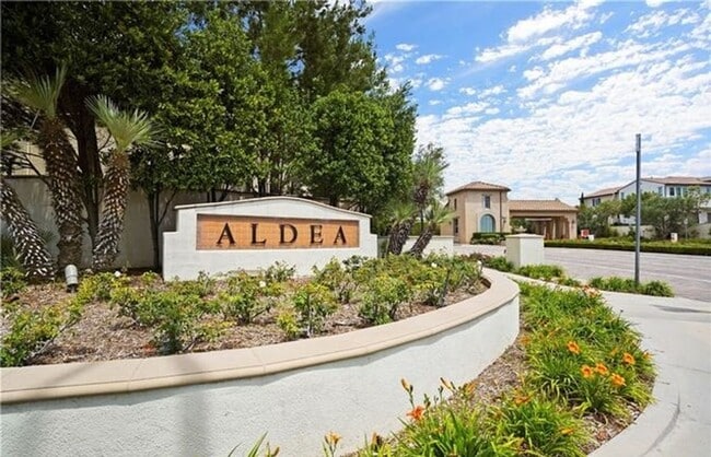 20425 Paseo Cresta in Los Angeles, CA - Building Photo - Building Photo