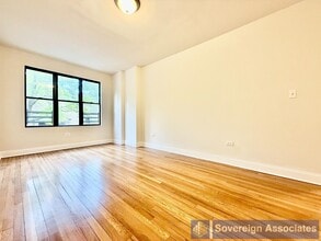 21 Fifth Avenue in Pelham, NY - Building Photo - Building Photo