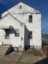 1037 E 18th Ave in Columbus, OH - Foto de edificio - Building Photo