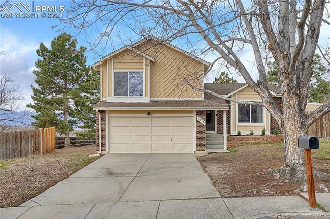 6910 Churchwood Cir