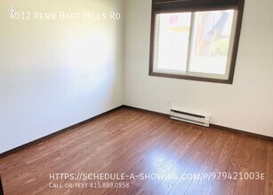 4012 Renn Hart Hills in Loves Park, IL - Building Photo - Building Photo