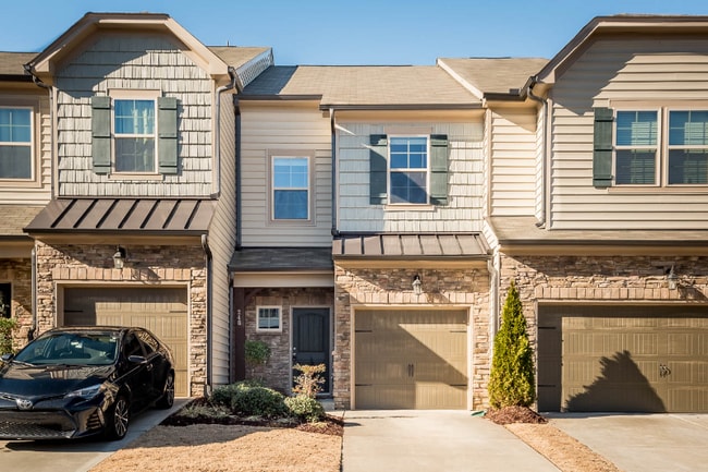 property at 268 Rubrum Dr