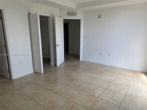 107 Mendoza Ave in Coral Gables, FL - Building Photo - Building Photo