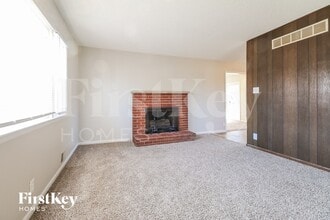 9348 Minnesota Ave, Unit 4452-213 in Kansas City, KS - Building Photo - Building Photo