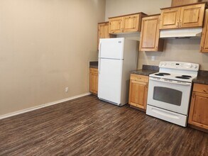 333 E Lime St in Portales, NM - Building Photo - Building Photo