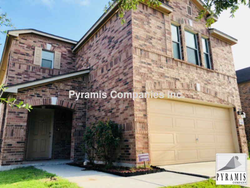 6527 San Miguel Way in Converse, TX - Building Photo