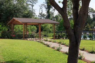 Verdant Cove Apartments in Gainesville, FL - Building Photo - Building Photo